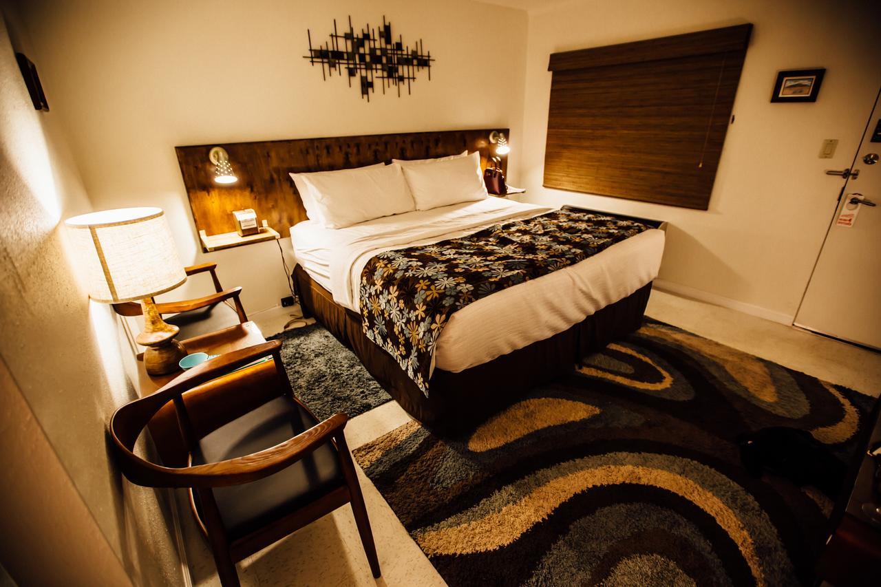 Roadrunner Lodge Motel Тукумкари Экстерьер фото