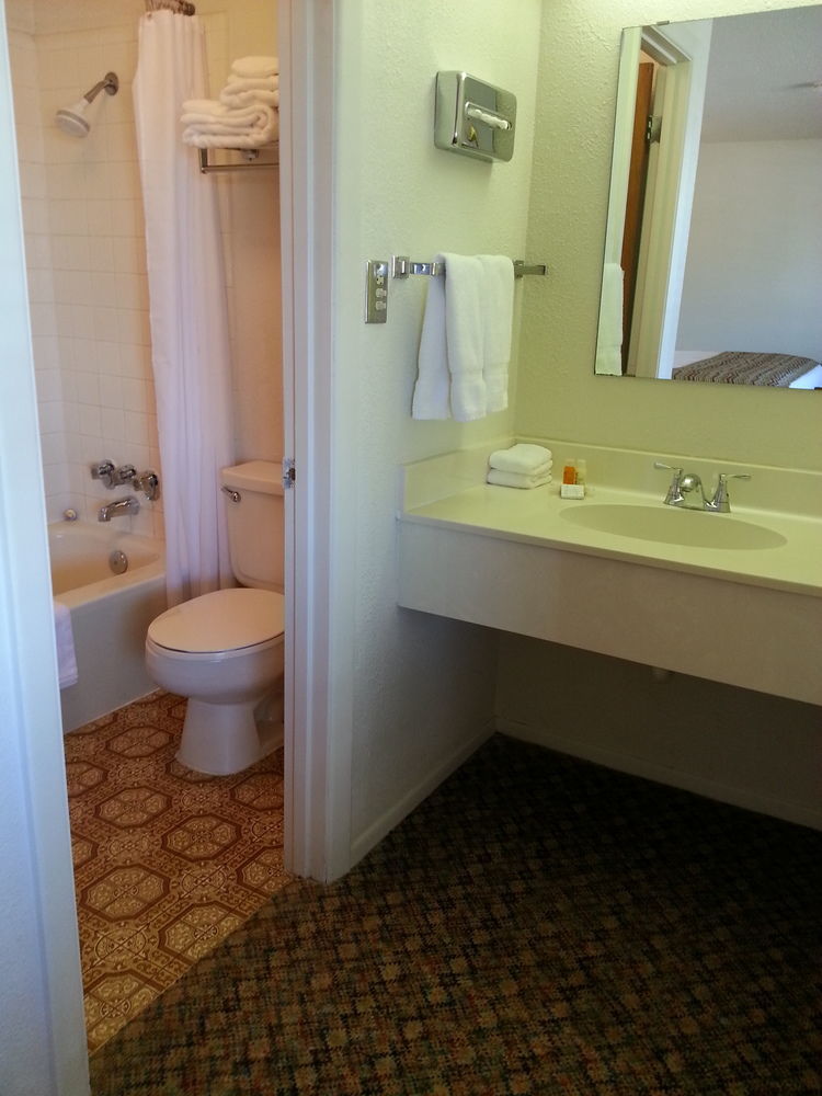 Roadrunner Lodge Motel Тукумкари Экстерьер фото